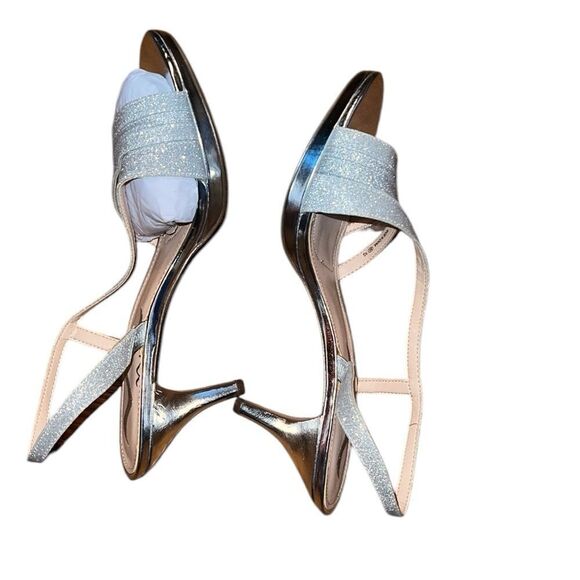Nina Elegant Silver Strappy Sandals Size 9 1/2 M - Picture 3 of 6